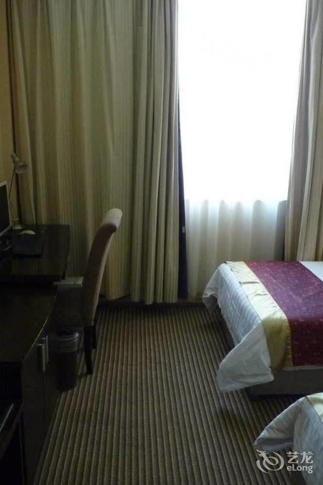 Jinan Hairun International Business Hotel Exterior photo
